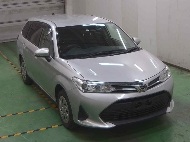 5064 Toyota Corolla fielder NZE164G 2018 г. (JU Niigata)